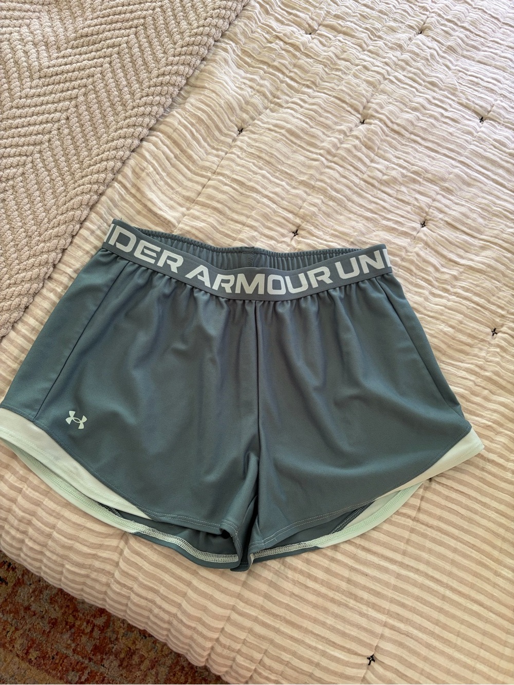 Under Armour Women's Slate Gray Athletic Shorts with Branded Waistband